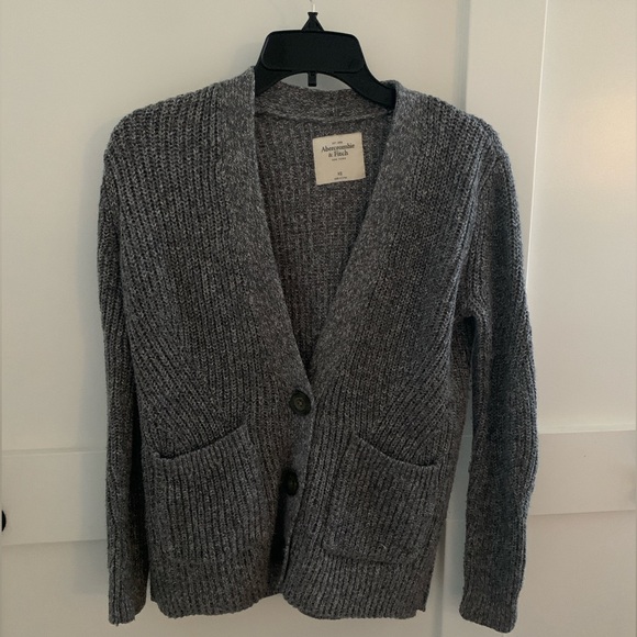**SOLD**Abercrombie and Fitch cardigan bundle lot - 2 pieces - Picture 11 of 15